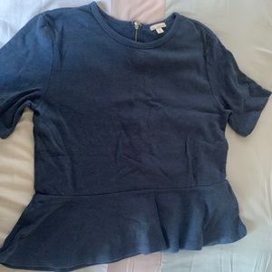 Size XL Gap peplum‎ top